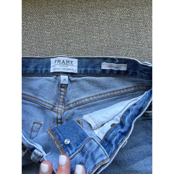 FRAME Denim Le Original Distressed blue Jean cut off shorts in size 26 - Picture 3 of 5